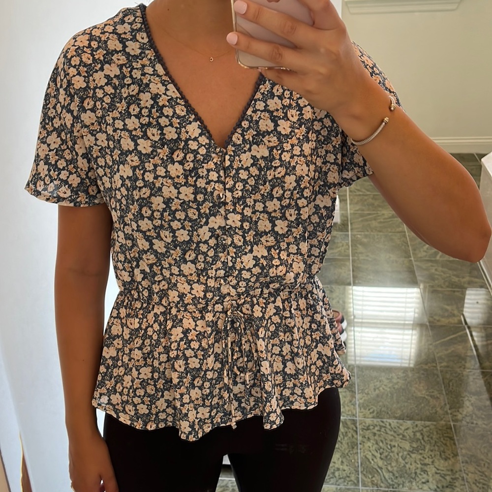 Floral peplum top